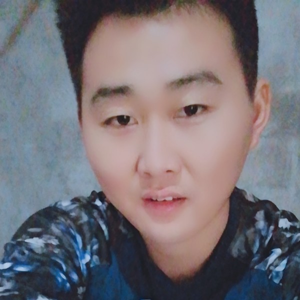 吴浩杰的照片