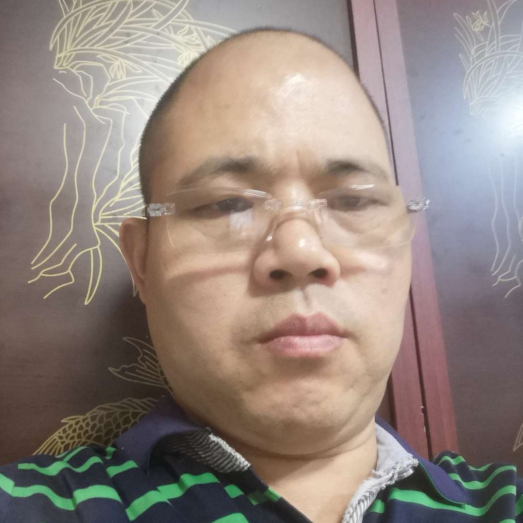 源码英语创始人的照片