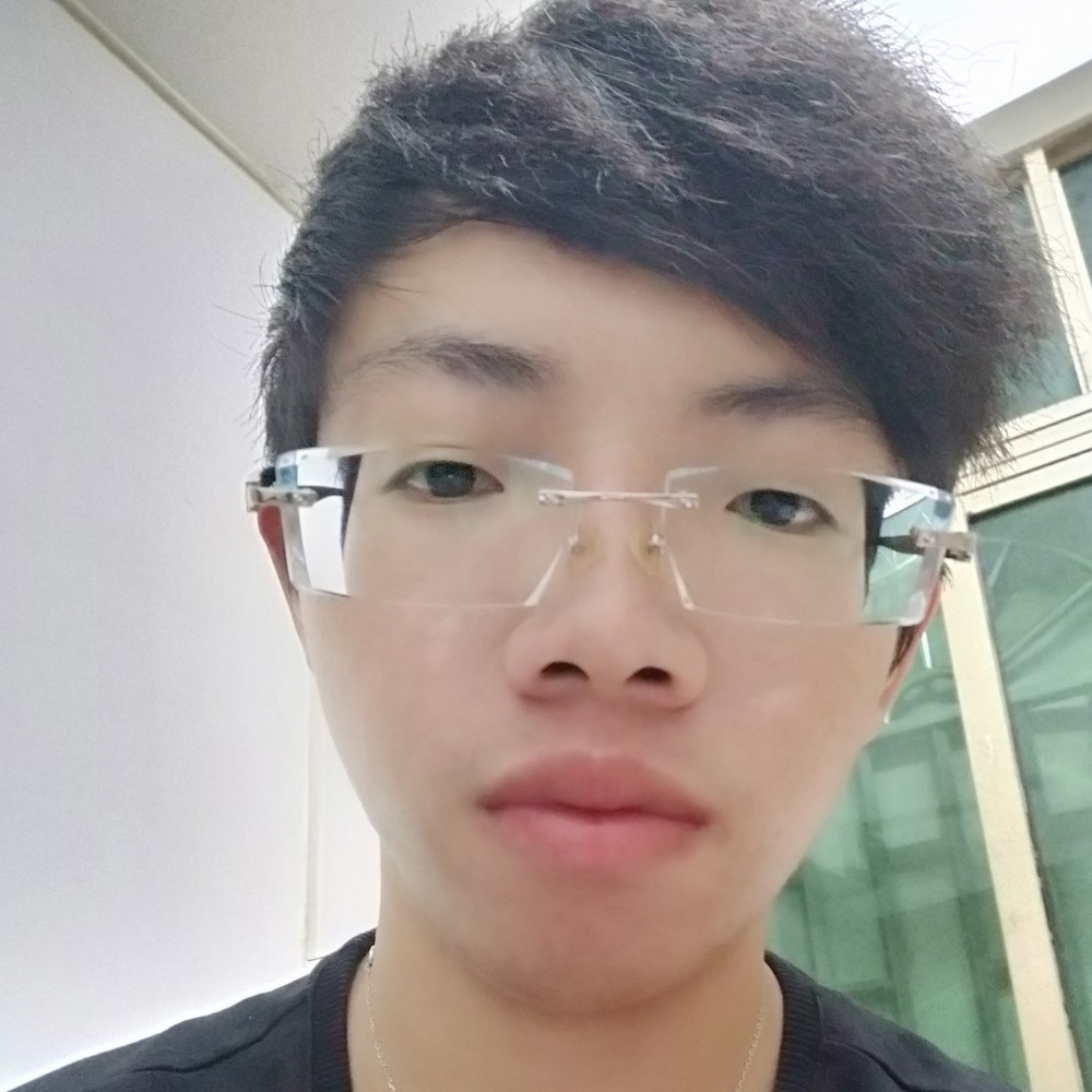 流月魅影的照片