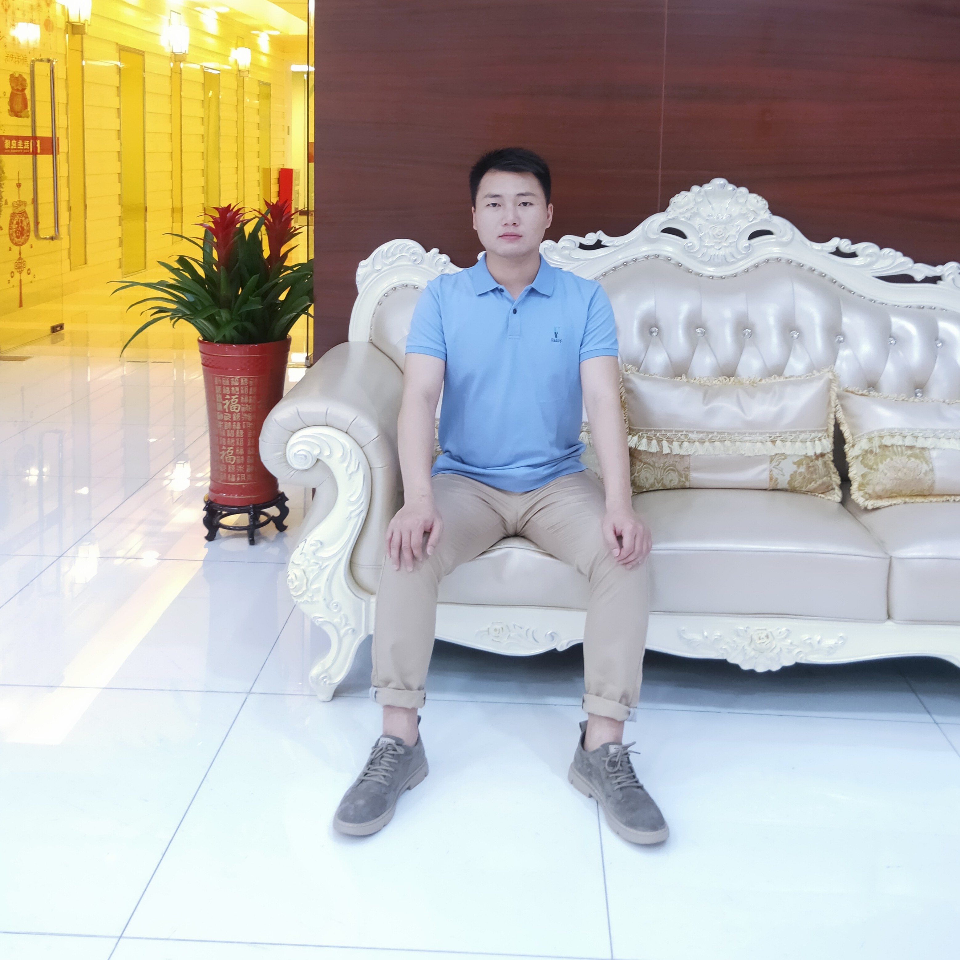 阿荣冰山一角的照片