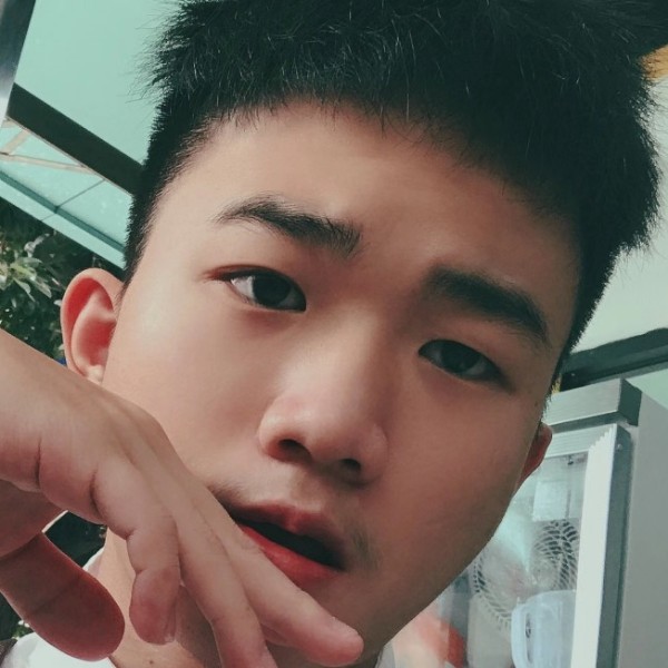 凉笙向震动的照片