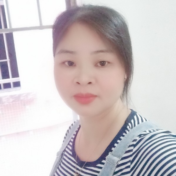 火辣辣的冰淇淋的照片
