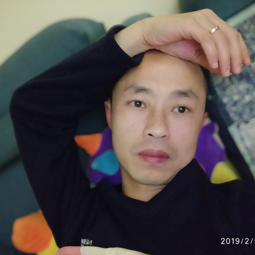看见尾灯算你赢的照片