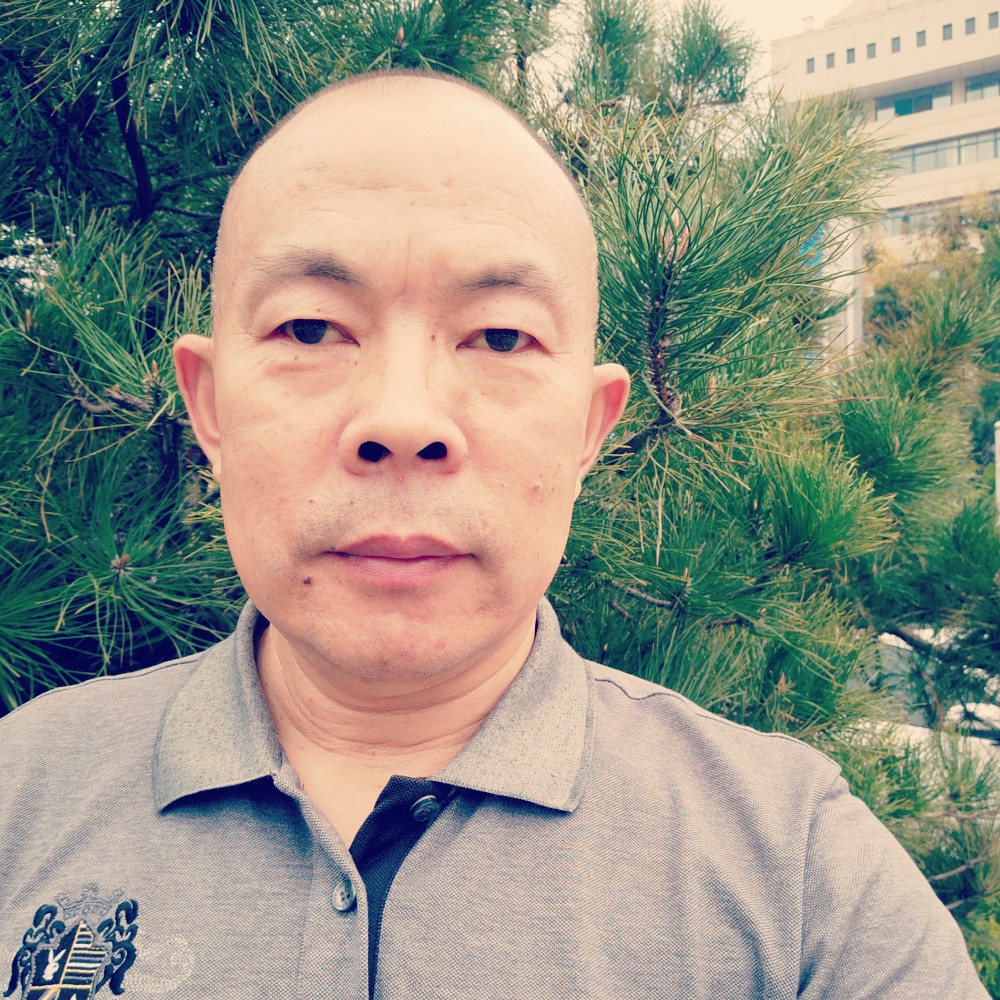 见你就笑哈合的照片