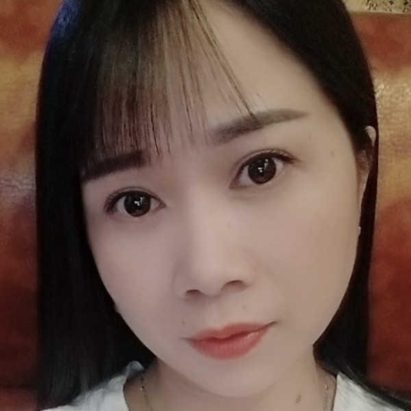 化羽甜美的照片
