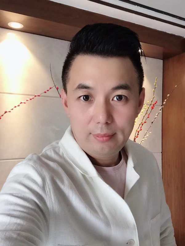 小易0i的照片