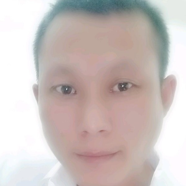 万进成的照片