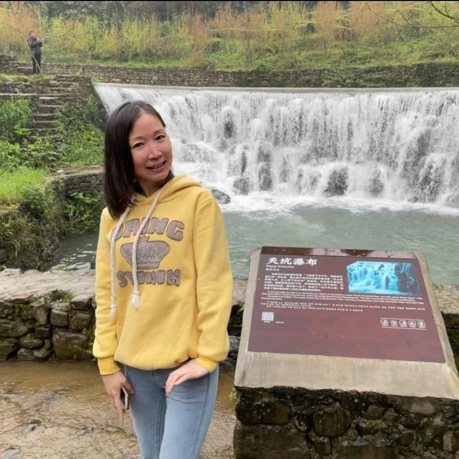 扎西拉姆的照片