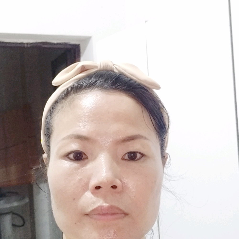 聚芳的照片