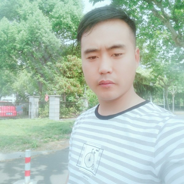 嗨    彬的照片