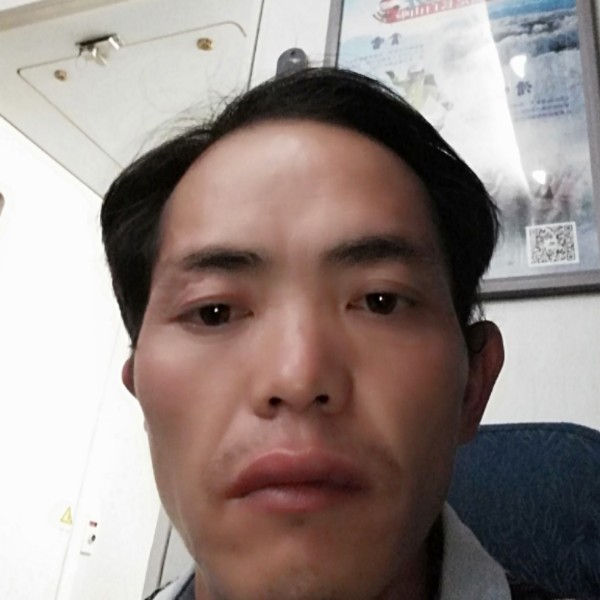 深情演变柜子的照片