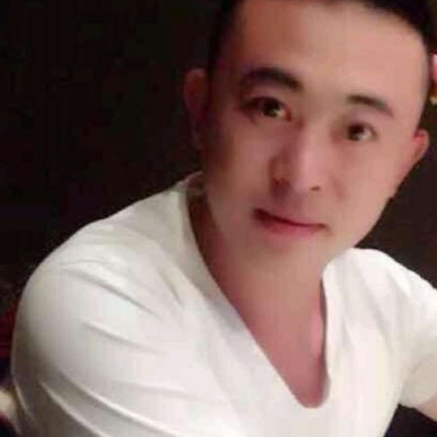 楚天龍的照片