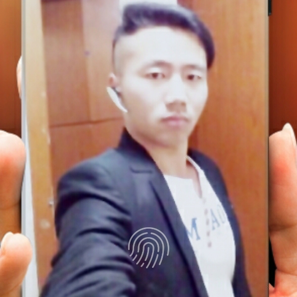 李业振的照片