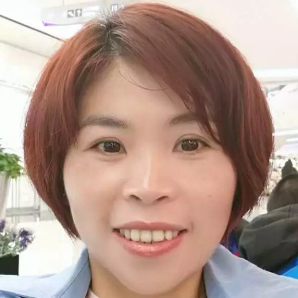 给自己微笑的照片