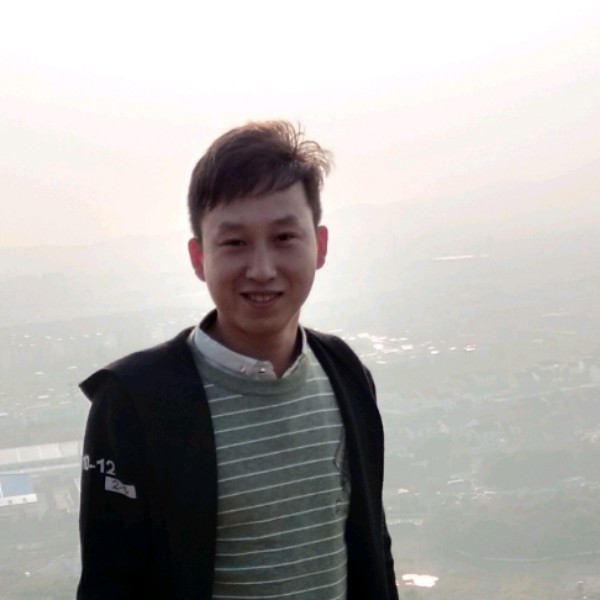 莫悠的照片