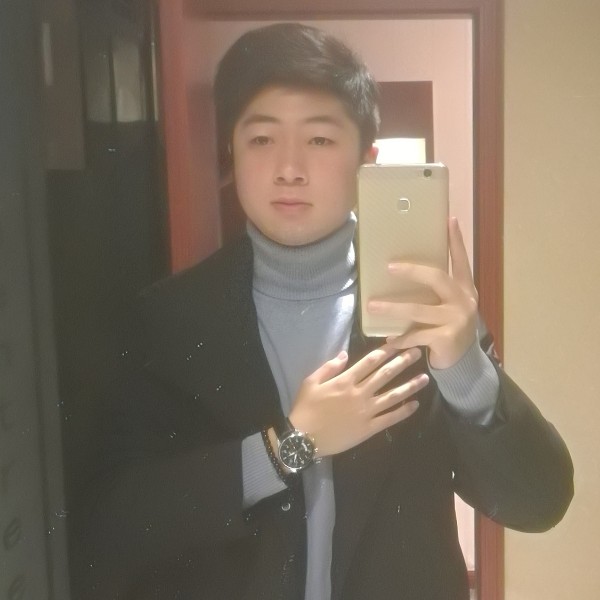 油头小生的照片