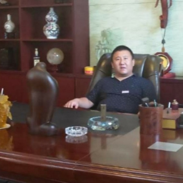 大叔倾心迷人的照片