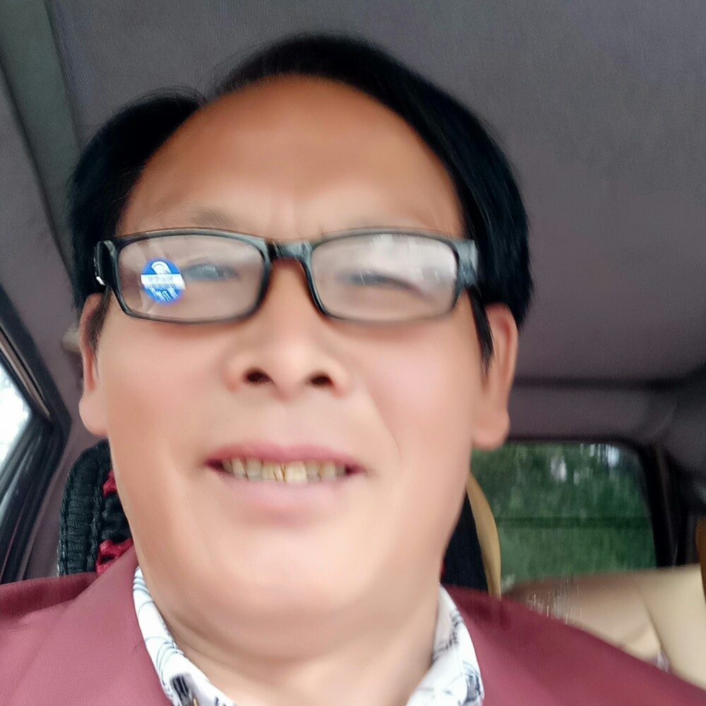 睫毛膏吃醋淡然的照片