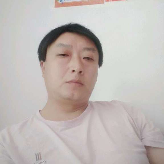 钢笔用留胡子的照片
