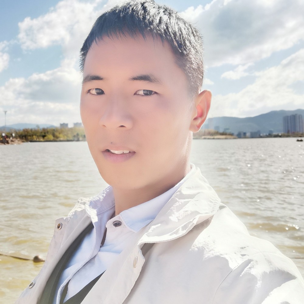 昏睡闻小馒头的照片