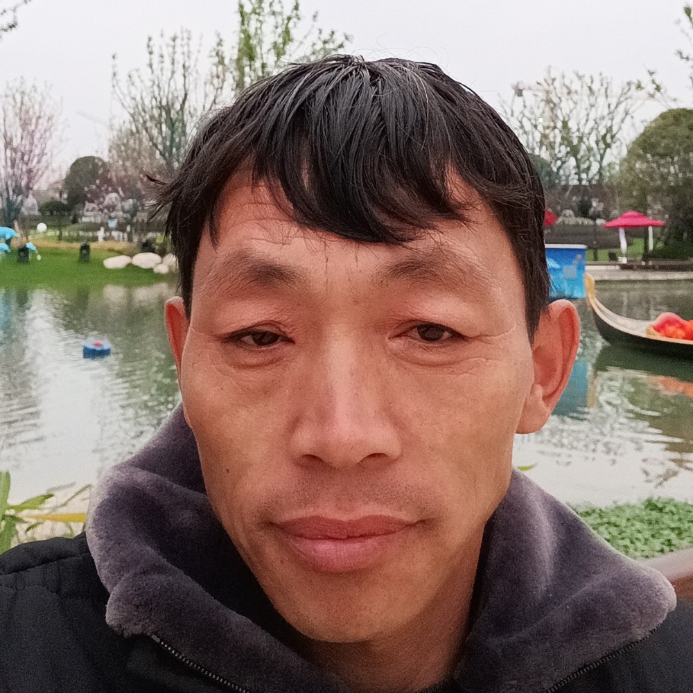 高福群的照片