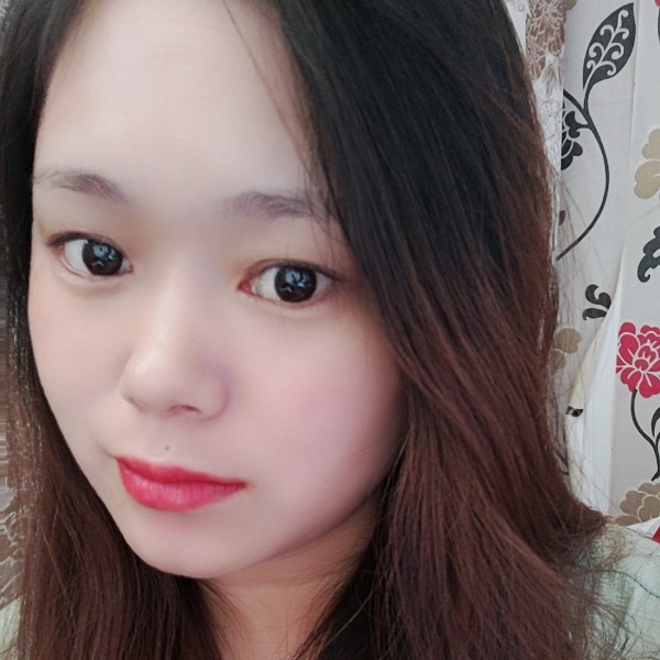 诚心拾忆微笑的照片