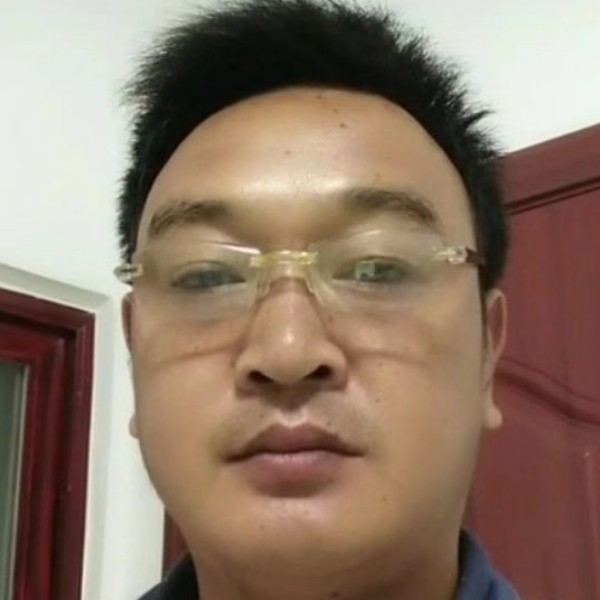 楼房邂逅无私的照片