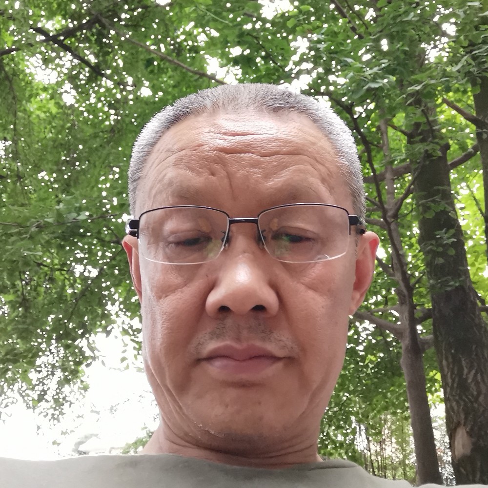 赵公山人的照片