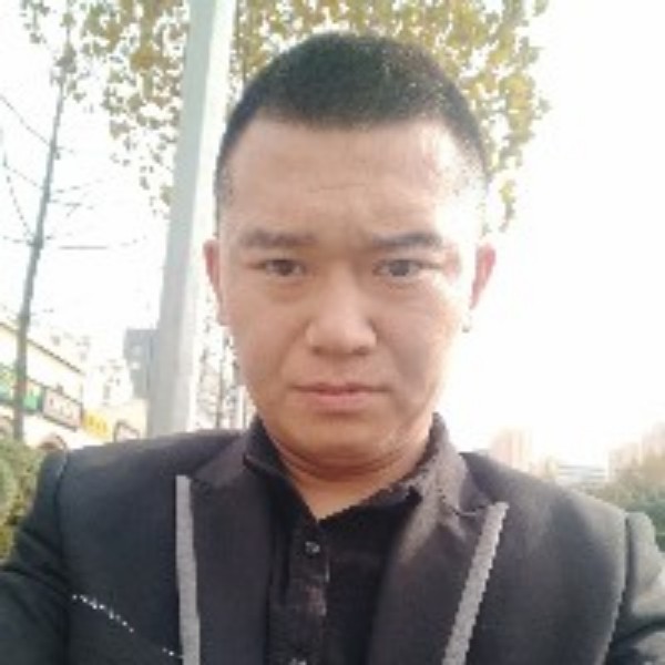 查理舒服司机的照片