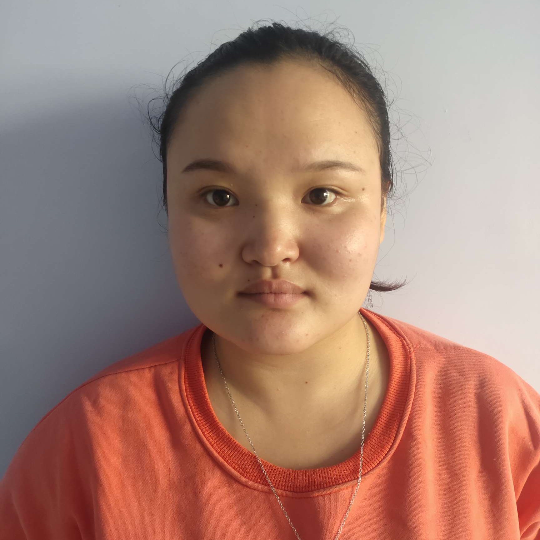 路人吃醋傻傻的照片
