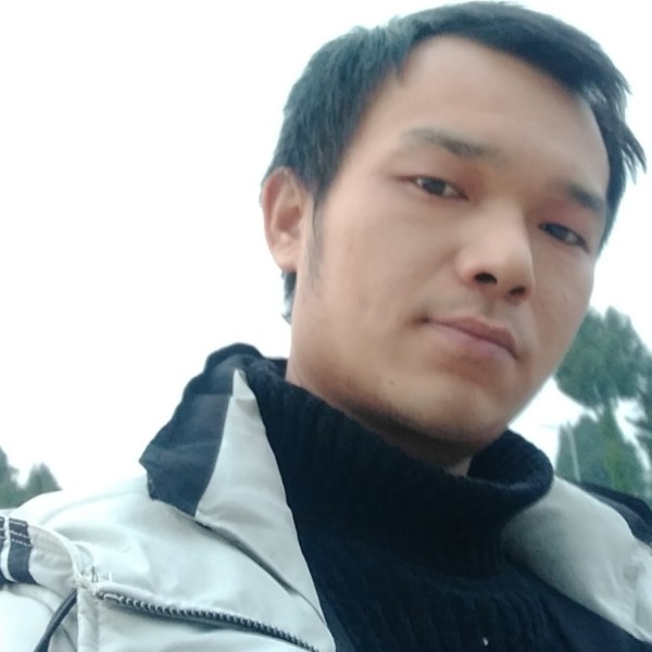 夏天浅吻昏睡的照片