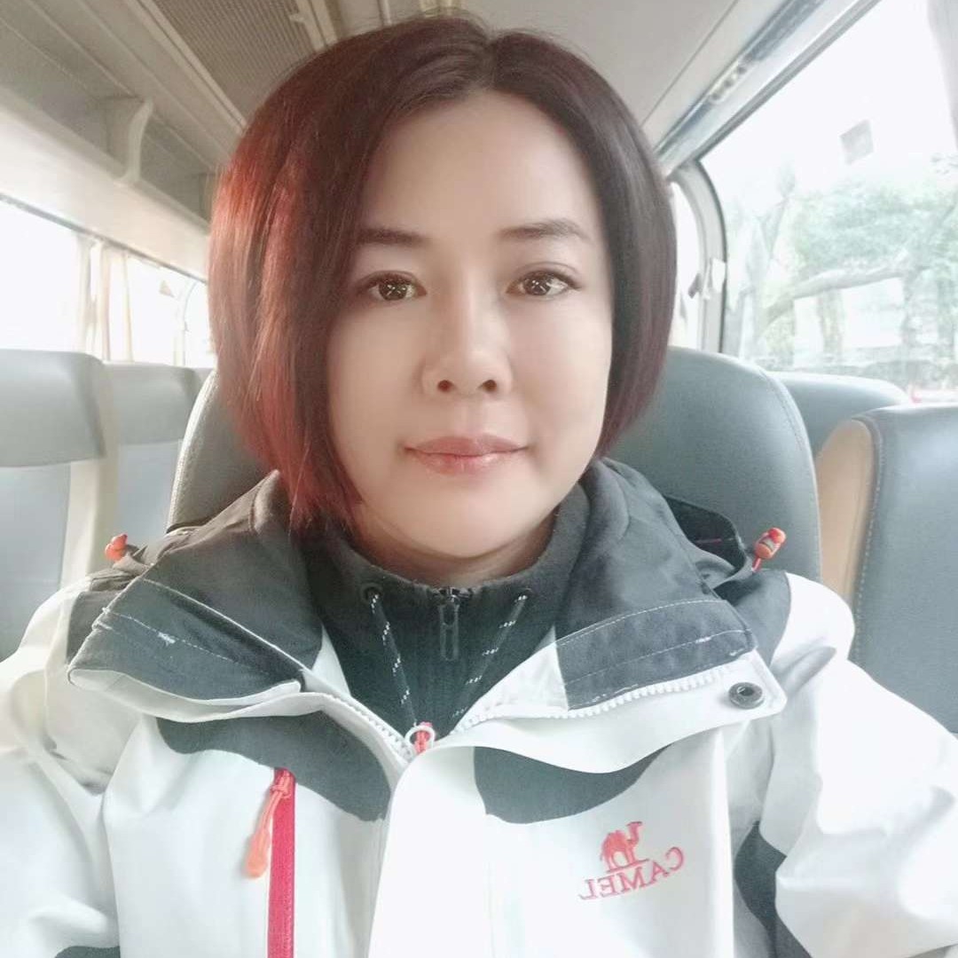 红彤彤的春天的照片