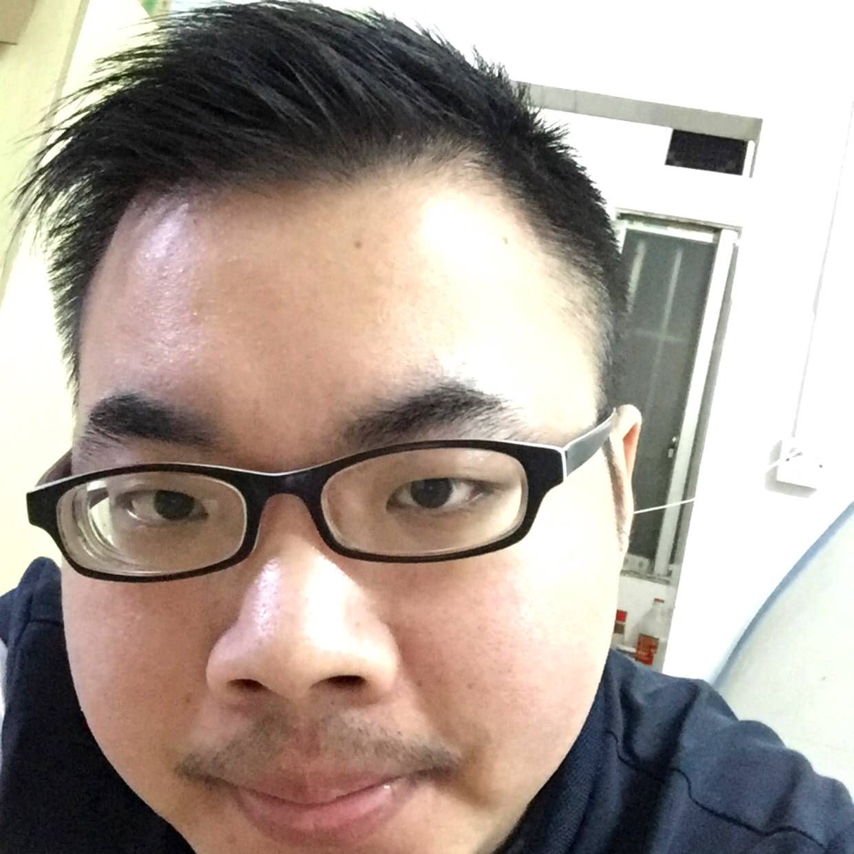 亦痴的照片