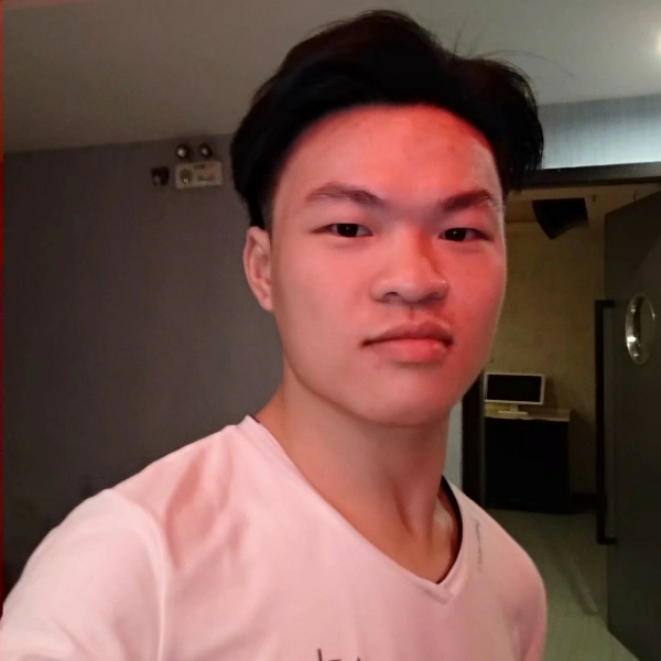 威武高跟鞋的照片