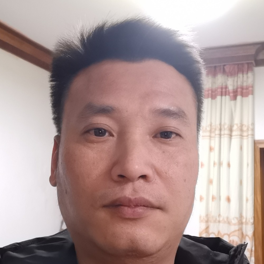 犀利的眼神1的照片