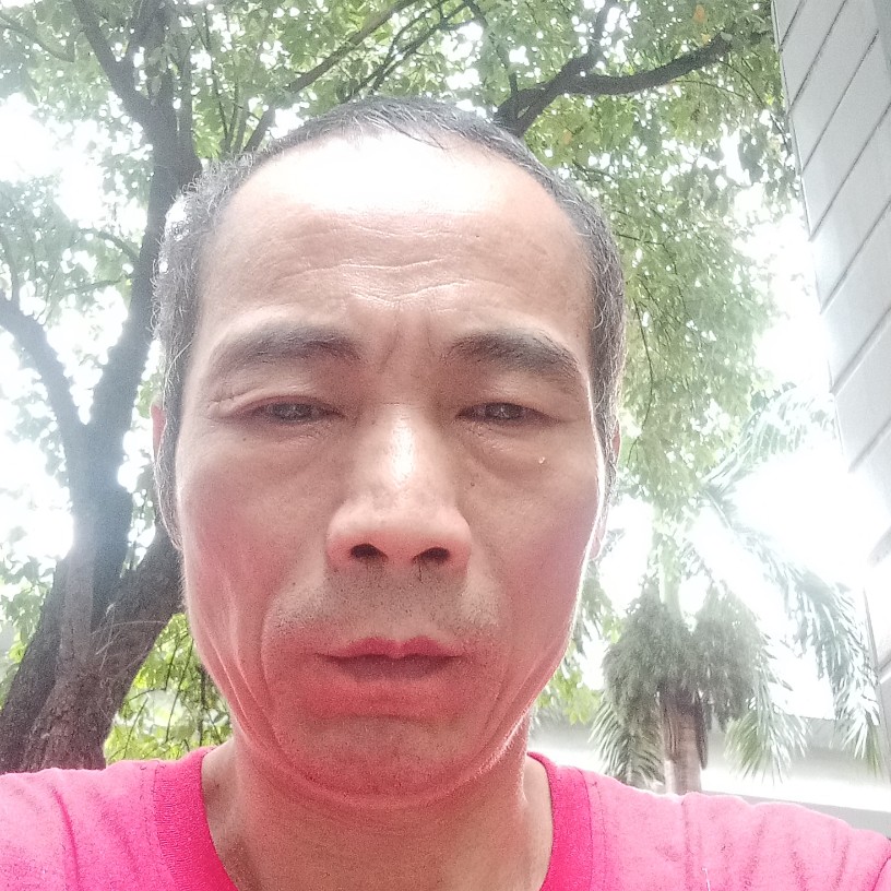 深情倾心崖悔的照片