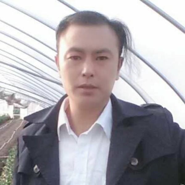 云南疤哥4158的照片