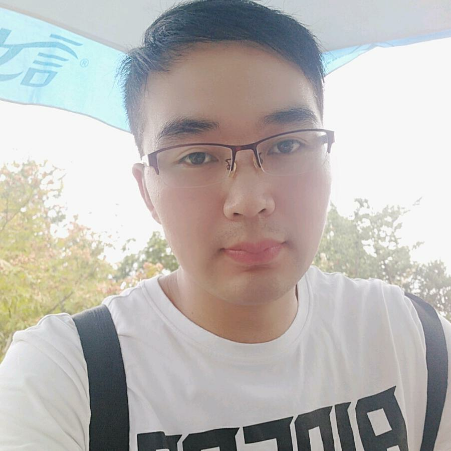 犹某的照片