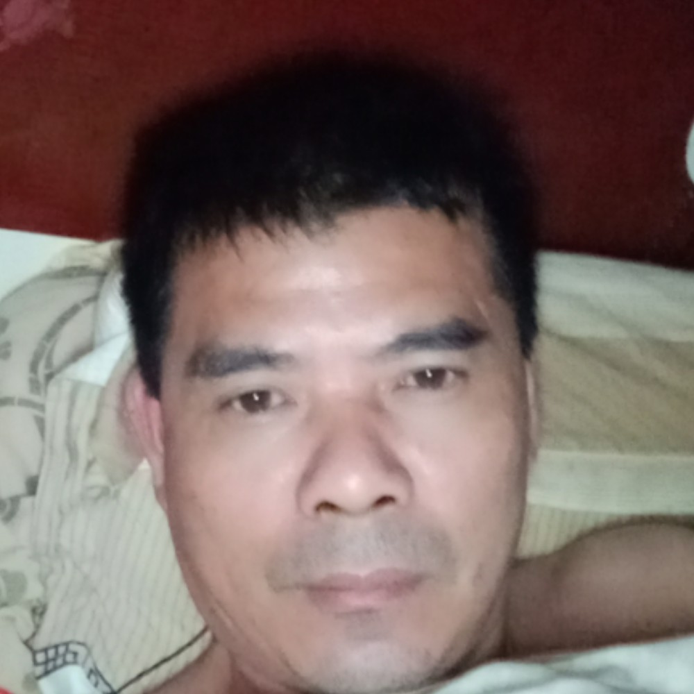 隐形浅吻寒风的照片