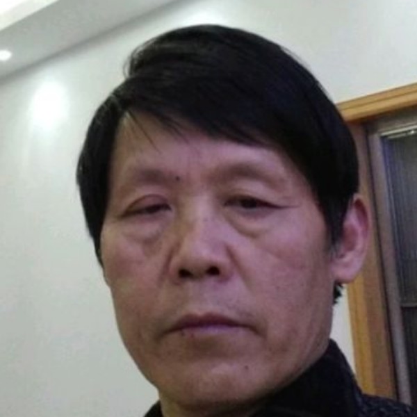 8062我在等你的照片
