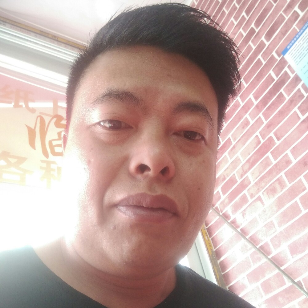 精明情动的照片