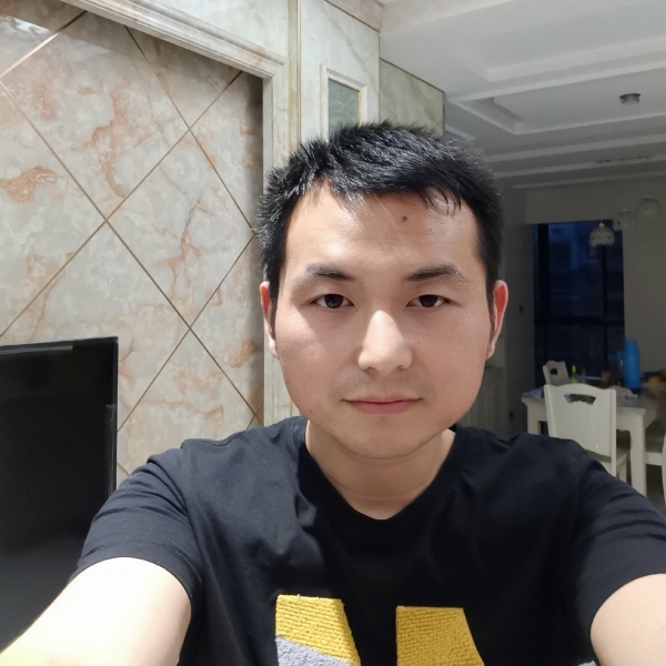 唐唐诗的照片