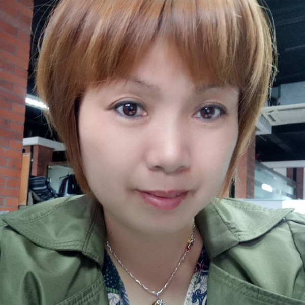 陆林娟的照片