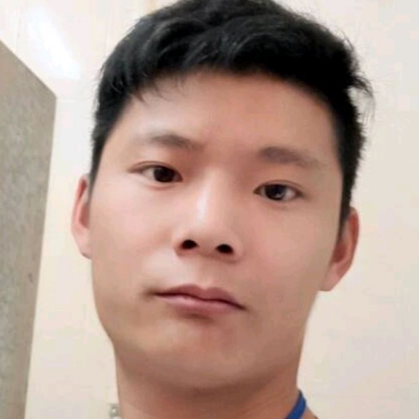 淡定苦恋面包的照片