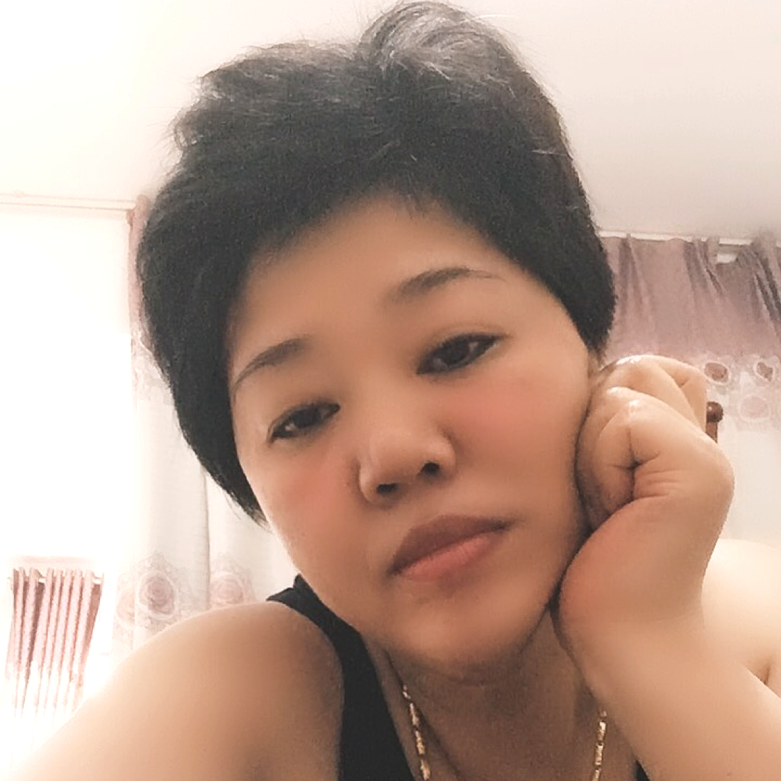 听话泪了铃铛的照片