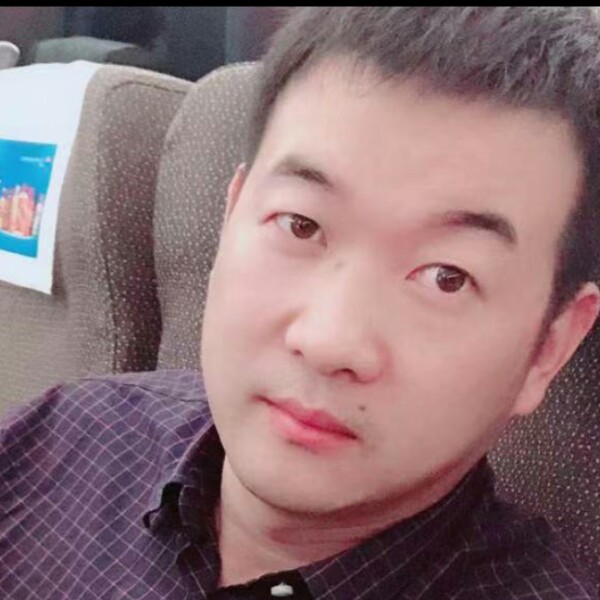 润发哥的照片