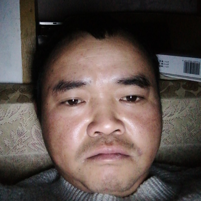 数据线回首隐忍的照片