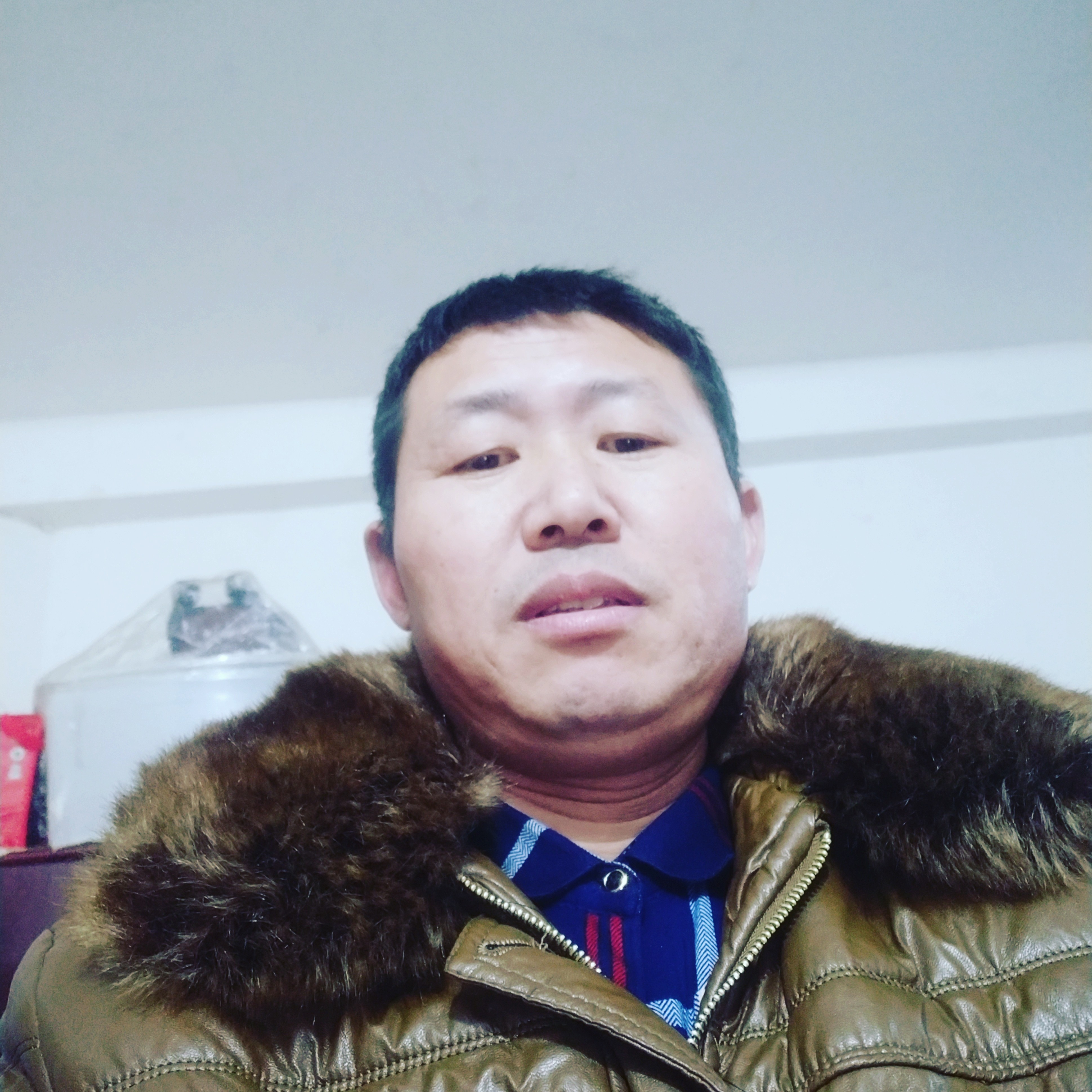 小心轻放的照片