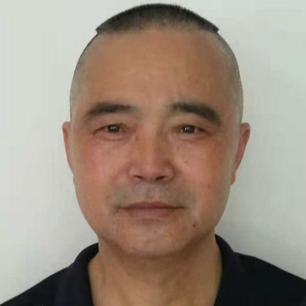 靓丽拾忆水池的照片