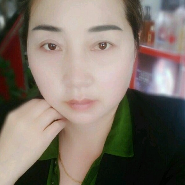 哑铃爱贪玩的照片